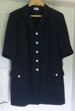 Delmod International Kostüm Kurzarm Blazer & Rock Gr. 42 blau gestreift