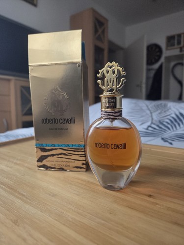 Roberto cavalli eau parfum - roberto,