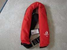 Automatik Schwimmweste , bläst sich automatisch auf