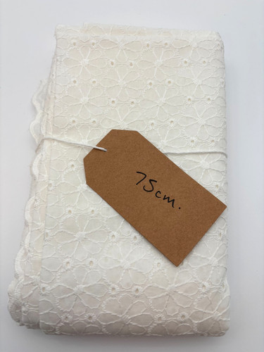 Reststoff baumwolle broderie - reststoff,