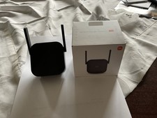 Xiaomi Mi Pro Wi-Fi Range Extender - Schwarz (DVB4235GL)