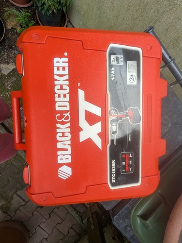Black und decker - black,