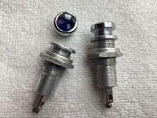 2xStück Chrom Kontrollleuchte,Anzeigeleuchte,Oldtimer,NOS,blau&rot,Alugehäuse