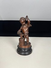 Antike Putto Engel Skulptur / Figur Signiert Heinrich Schwabe Bronzierter Metall