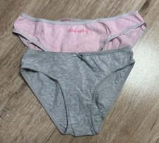 2 süße Hosen Gr. 146/152