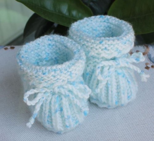 Babyschuhe gestrickt mini blau