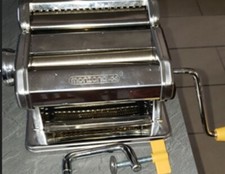 Hand  Nudelmaschine  Edelstahl,    Nudeln selber machen