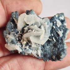 Vorobyevit (Rosterit)