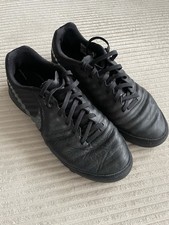 Nike Tiempo schwarz Hallenschuh US 7