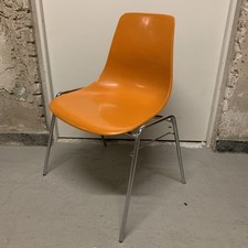 Stuhl Wilkhahn Fiberglas (1v5)