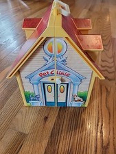 Playmobil Pet Vet Clinic Take