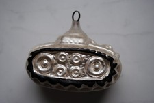 alter christbaumschmuck aus