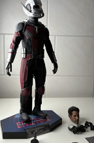 Hottoys mms362 marvel - hottoys,