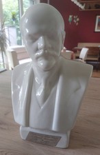 Büste Lenin, Führer der