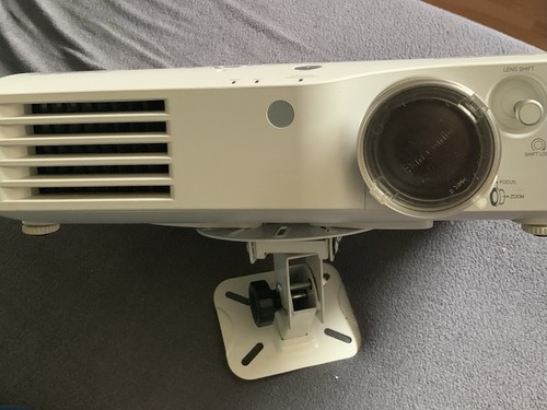 Panasonic ax200e 16 - *panasonic, pt-ax200e*16:9