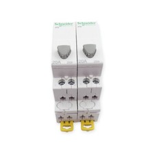 2 Stück Schneider Electric Druckknopf A9E18032 Acti9 iPB 1- Schließer, Taster