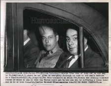 1954 Press Photo Marine Pfc