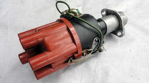 Zündverteiler 0231 121 - , 008