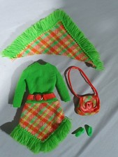 Outfit Barbie All About Plaid