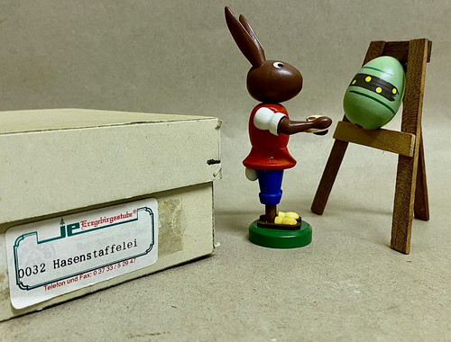 Alt osterhase hasenstaffelei - osterhase,