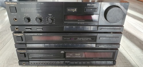 Technics stereo amplifier - stereo,