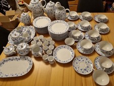 Arzberg Blaublüte altes Porzellan  Mehr Als 70 Teile 