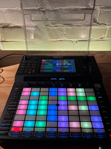 Akai professional force - force, /
