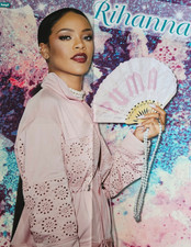 hey! XL Poster ca. 42 x 54 cm von Rihanna