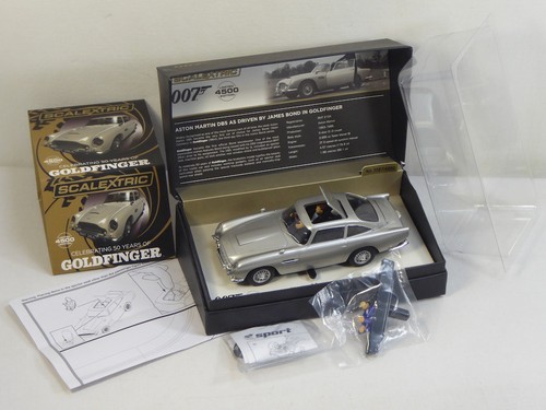 Scalextric aston martin - scalextric,