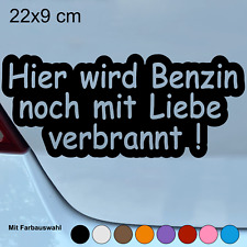 Autoaufkleber Hier wird Benzin