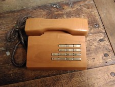 gut erhaltenes, funktionierendes Telefon Massivholz Jahrgang 1987