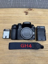 Panasonic Lumix DMC-GH4 16MP