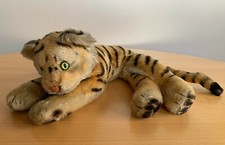 STEIFF Jungtiger liegend