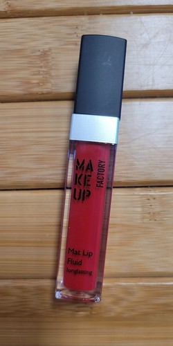 Make factory lipgloss - make,