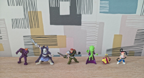 Mighty max heroes - mighty, villains