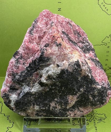 Massive 01kg rhodonit - massive, 1,01kg