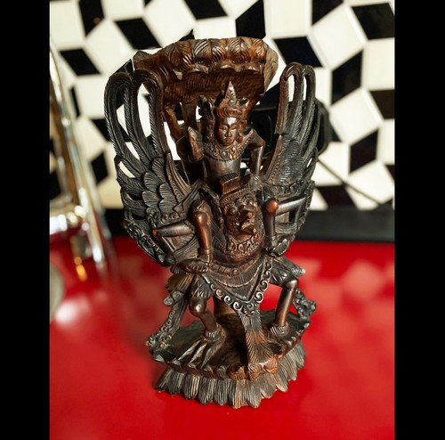Vishnu auf garuda bali - |,