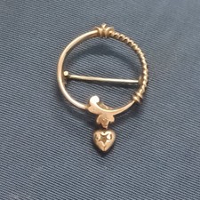 Antike Schaumgold-Brosche -