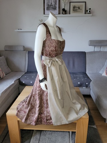 Hochwertiges dirndl von coco - dirndl,
