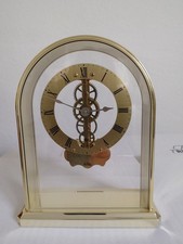 Filigrane Royal Standuhr