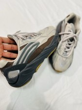 Adidas Jetzt 700 Size 42