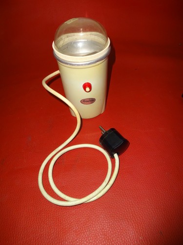 Alte kaffeemühle 60er - kaffeemühle,