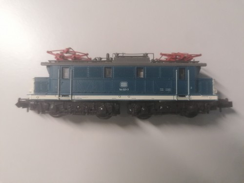 Minitrix 12858 br144 spur - br144.5,