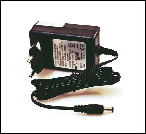 15v ladegerät - 15v, 1.2a