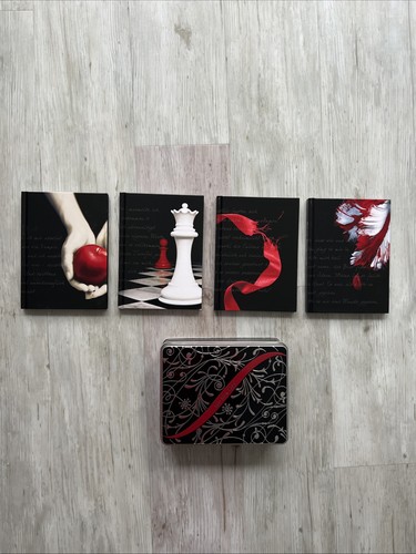 Die biss saga - die, 4x