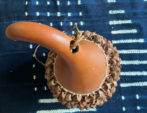Shekére calabash rassel - shekére, ghana