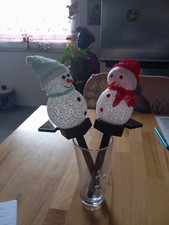 Zwei Solarschneemänner Gartenstecker