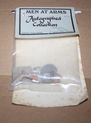 Men arms miniatures zinn 54 - arms,