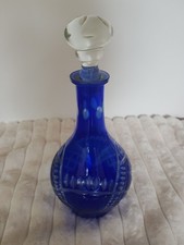 Glaskaraffe mit Stopfen aus