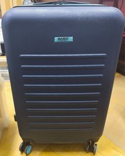 Koffer trolley der marke basic - koffer,